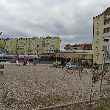 Mm , Banja Luka, Wi-fi Free,parking Free Lägenhet *