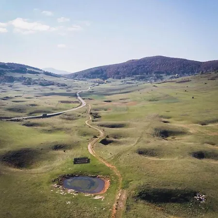 Mm , Banja Luka, Wi-fi Free,parking Free * 巴尼西卢卡
