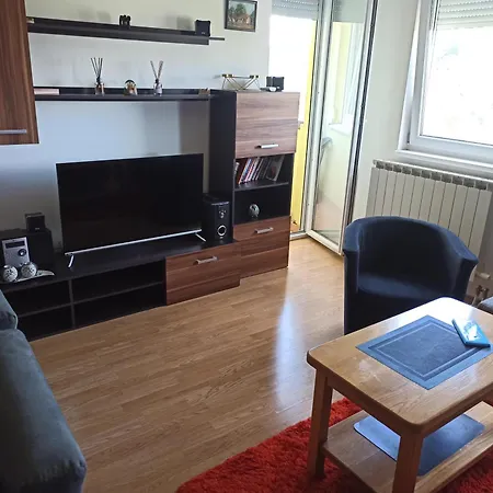 Mm , Banja Luka, Wi-fi Free,parking Free Apartment